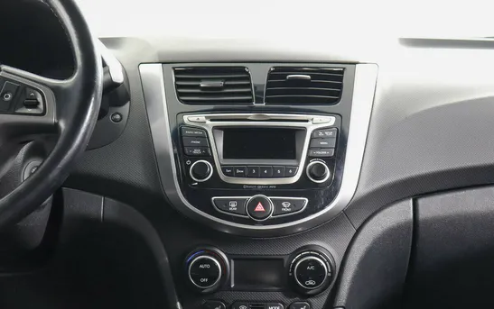 Hyundai Solaris 1.60 механика, фото №1