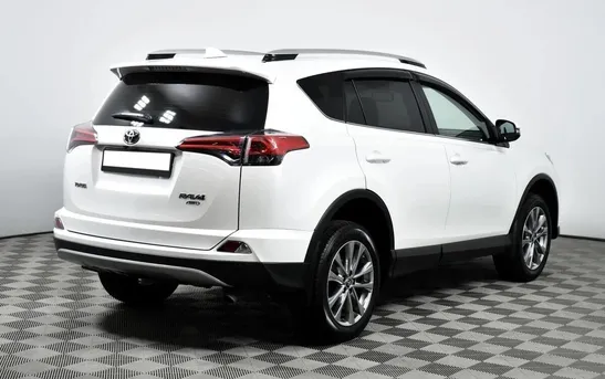 Toyota RAV4 2.00 вариатор, фото №1