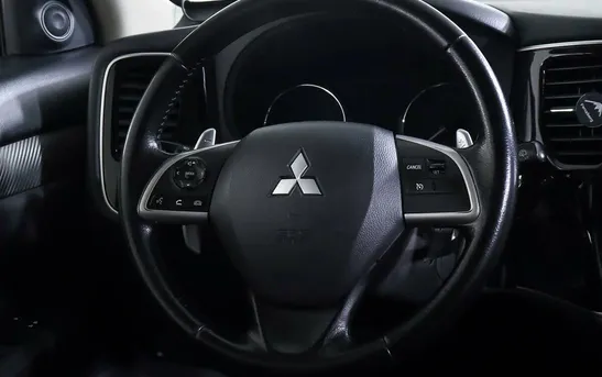 Mitsubishi Outlander 3.00 автомат, фото №1