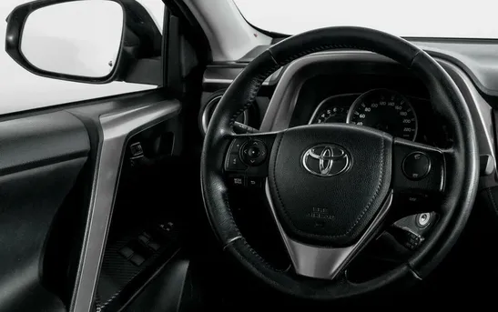 Toyota RAV4 2.00 вариатор, фото №1