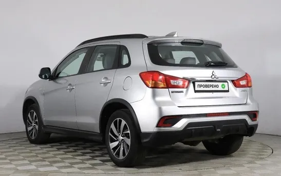 Mitsubishi ASX 2.00 вариатор, фото №1