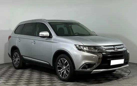 Mitsubishi Outlander 2.40 вариатор, фото №1