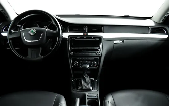 Skoda Superb 1.80 робот, фото №1