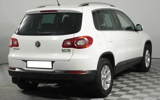 Volkswagen Tiguan 2.00 автомат, фото №1