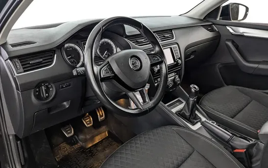Skoda Octavia 1.80 механика, фото №1