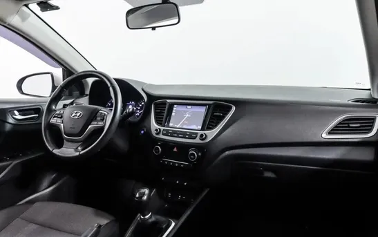 Hyundai Solaris 1.60 механика, фото №1