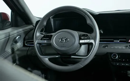 Hyundai Elantra 1.60 автомат, фото №1