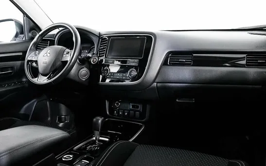 Mitsubishi Outlander 2.00 вариатор, фото №1