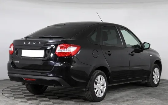 Lada (ВАЗ) Granta 1.60 механика, фото №1