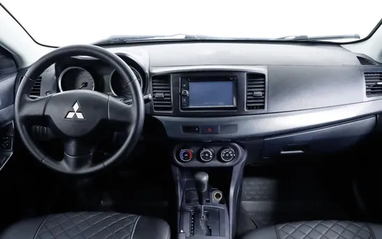 Mitsubishi Lancer 1.50 автомат, фото №1