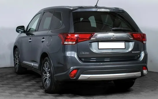 Mitsubishi Outlander 2.40 вариатор, фото №1