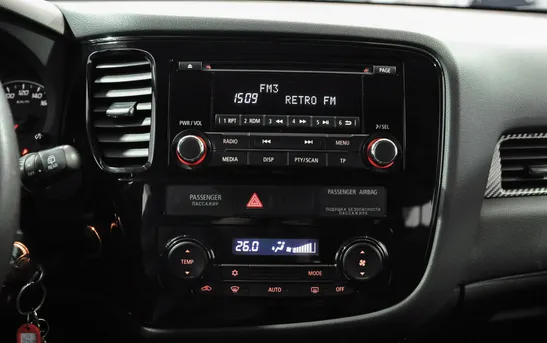 Mitsubishi Outlander 2.00 вариатор, фото №1