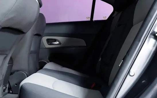 Chevrolet Cruze 1.60 механика, фото №1
