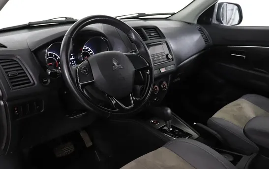 Mitsubishi ASX 2.00 вариатор, фото №1