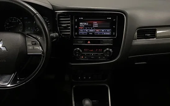 Mitsubishi Outlander 2.00 вариатор, фото №1