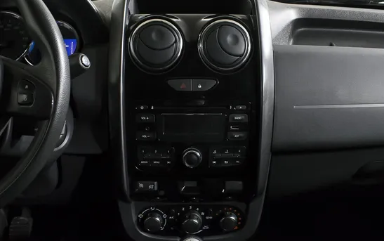 Renault Duster 1.60 механика, фото №1