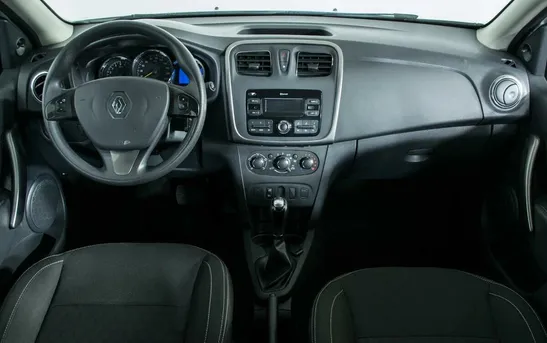 Renault Logan 1.60 автомат, фото №1