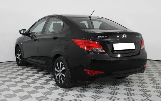 Hyundai Solaris 1.60 механика, фото №1