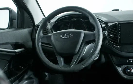 Lada (ВАЗ) Vesta 1.60 механика, фото №1