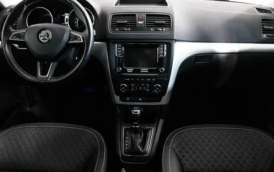 Skoda Yeti 1.80 робот, фото №1
