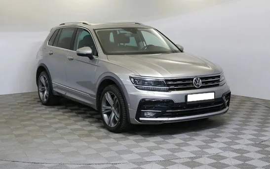 Volkswagen Tiguan 2.00 робот, фото №1
