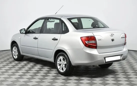 Lada (ВАЗ) Granta 1.60 механика, фото №1