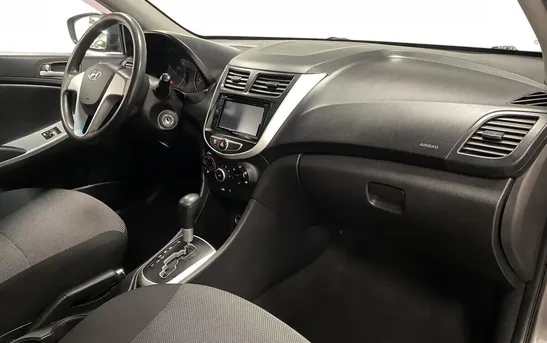 Hyundai Solaris 1.40 автомат, фото №1