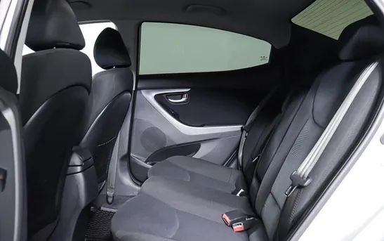 Hyundai Elantra 1.80 автомат, фото №1