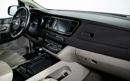 Kia Carnival 2.20 автомат, фото №1