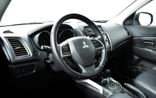 Mitsubishi ASX 1.80 вариатор, фото №1