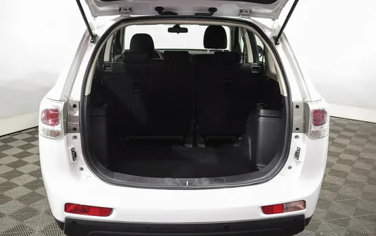 Mitsubishi Outlander 2.00 вариатор, фото №1