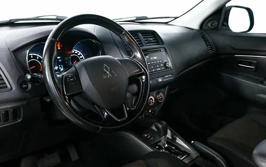 Mitsubishi ASX 2.00 вариатор, фото №1