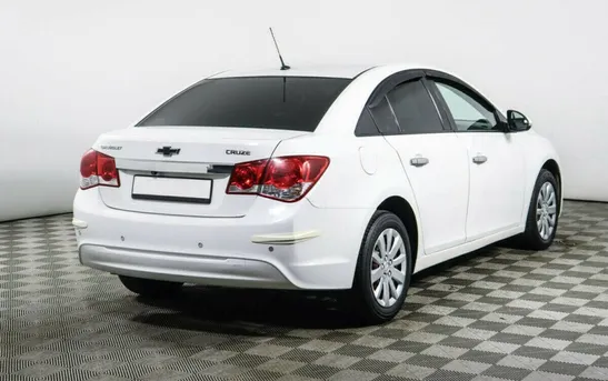 Chevrolet Cruze 1.60 автомат, фото №1