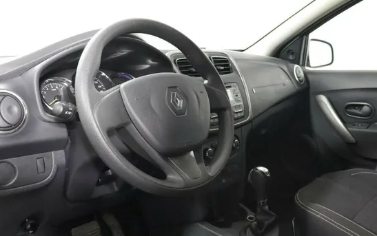 Renault Logan 1.60 автомат, фото №1