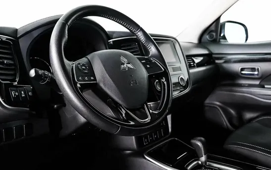 Mitsubishi Outlander 2.00 вариатор, фото №1
