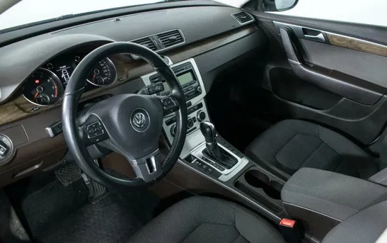 Volkswagen Passat 1.80 робот, фото №1
