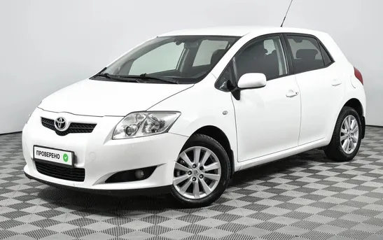 Toyota Auris 1.60 робот, фото №1