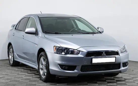 Mitsubishi Lancer 1.50 автомат, фото №1