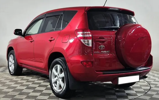 Toyota RAV4 2.00 вариатор, фото №1