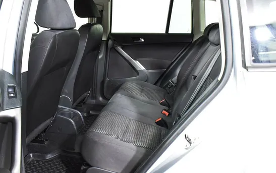 Volkswagen Tiguan 1.40 механика, фото №1