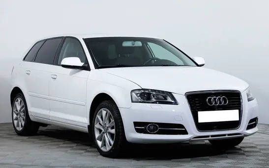 Audi A3 1.60 робот, фото №1