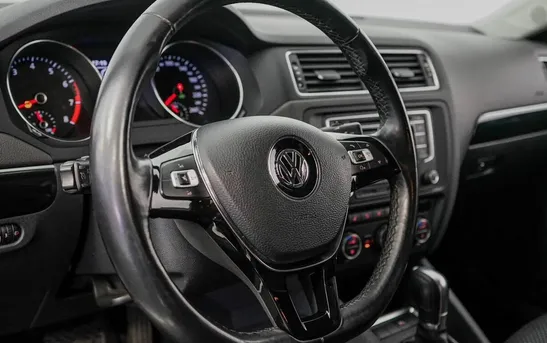 Volkswagen Jetta 1.60 автомат, фото №1