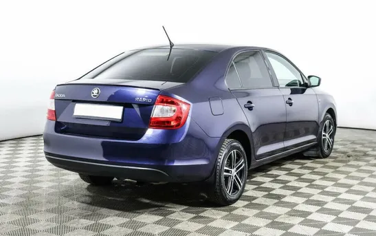 Skoda Rapid 1.40 робот, фото №1