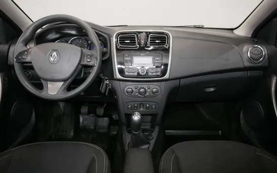 Renault Logan 1.60 механика, фото №1