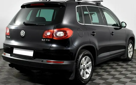 Volkswagen Tiguan 2.00 автомат, фото №1