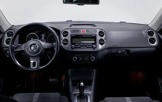 Volkswagen Tiguan 2.00 автомат, фото №1