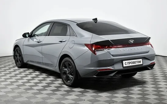 Hyundai Elantra 1.60 автомат, фото №1